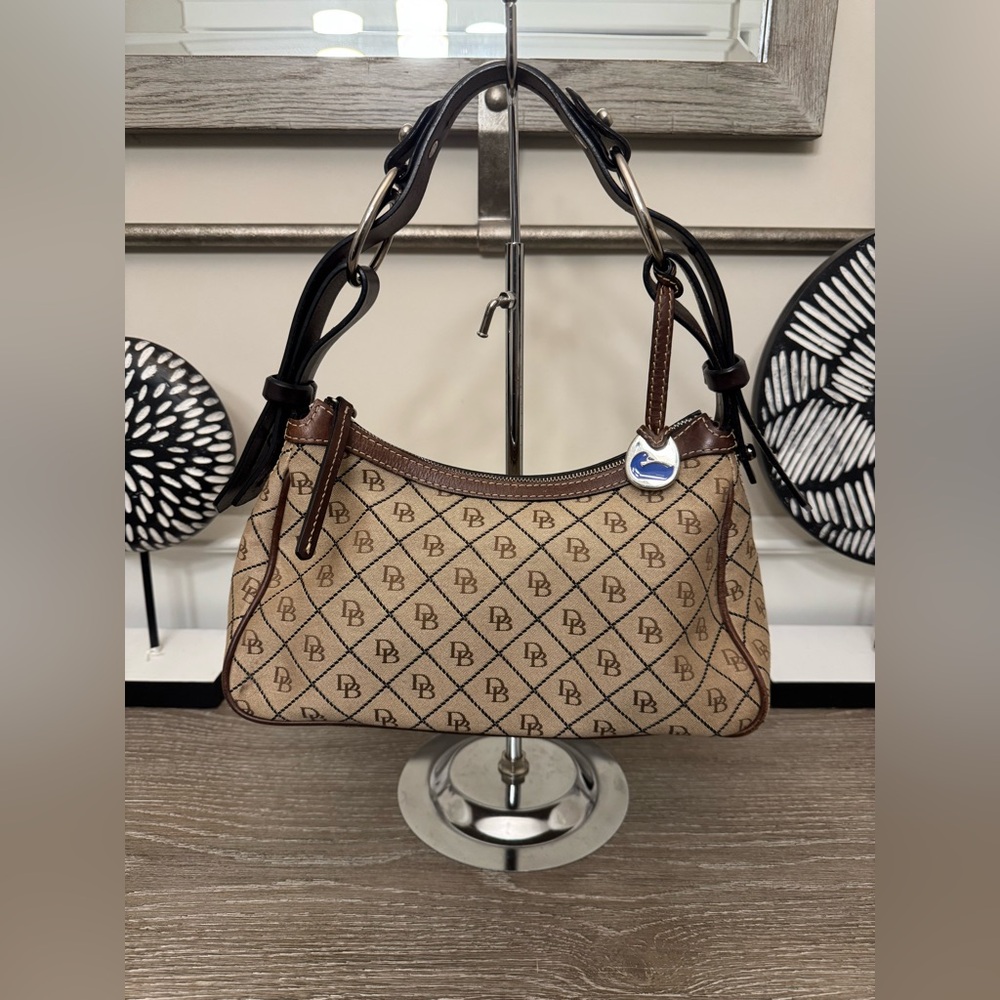 Dooney & Bourke bag
